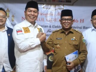 Andra Soni Serahkan Jabatan Dewan Pembina Pokja Waratawan Harian dan Elektronik Provinsi Banten ke Fahmi Hakim