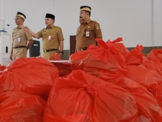 Pemkab Tangerang Gelar Bazar Murah Sembako Jelang Idul Fitri di Kronjo dan Kresek