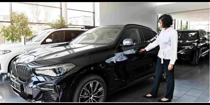 Menjual mobil sedan bekas di Indonesia masih menguntungkan meski tren pasar beralih ke SUV dan MPV. Temukan strategi efektif agar proses jual beli lebih cepat dan menguntungkan.