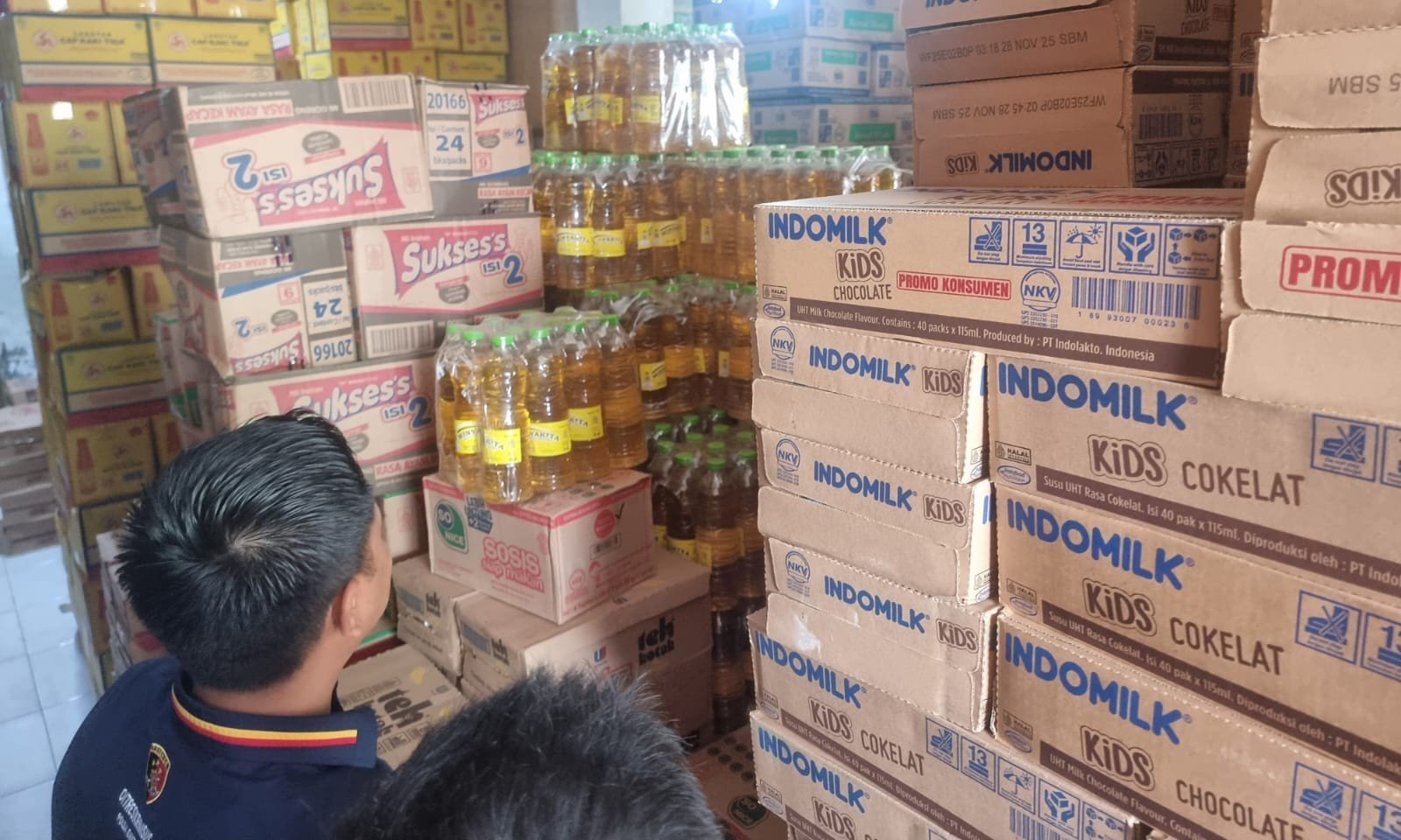 Tim Polda Banten temukan Minyakita tidak sesuai takaran saat sidak di Kota Serang. Produk diamankan untuk klarifikasi lebih lanjut.