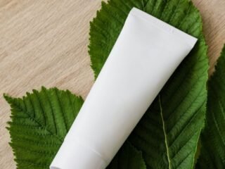 Gak Kalah Sama Brand Luar! Ini 7 Merek Skincare Dalam Negeri yang Wajib Kamu Coba
