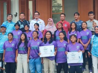 Pemain Putri Tangsel Raih Dua Trofi di Piala Pertiwi 2025: Sebuah Prestasi Gemilang