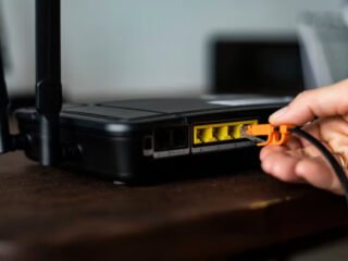 Cara Merestart Router WiFi (Sumber : BIZNET Home)