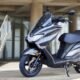 Suzuki Burgman Street 125EX, motor matic premium dengan desain elegan, performa tangguh, dan fitur canggih untuk mobilitas modern.