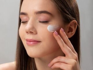 Chemical vs Physical: Panduan Memilih Sunscreen Sesuai Jenis Kulit