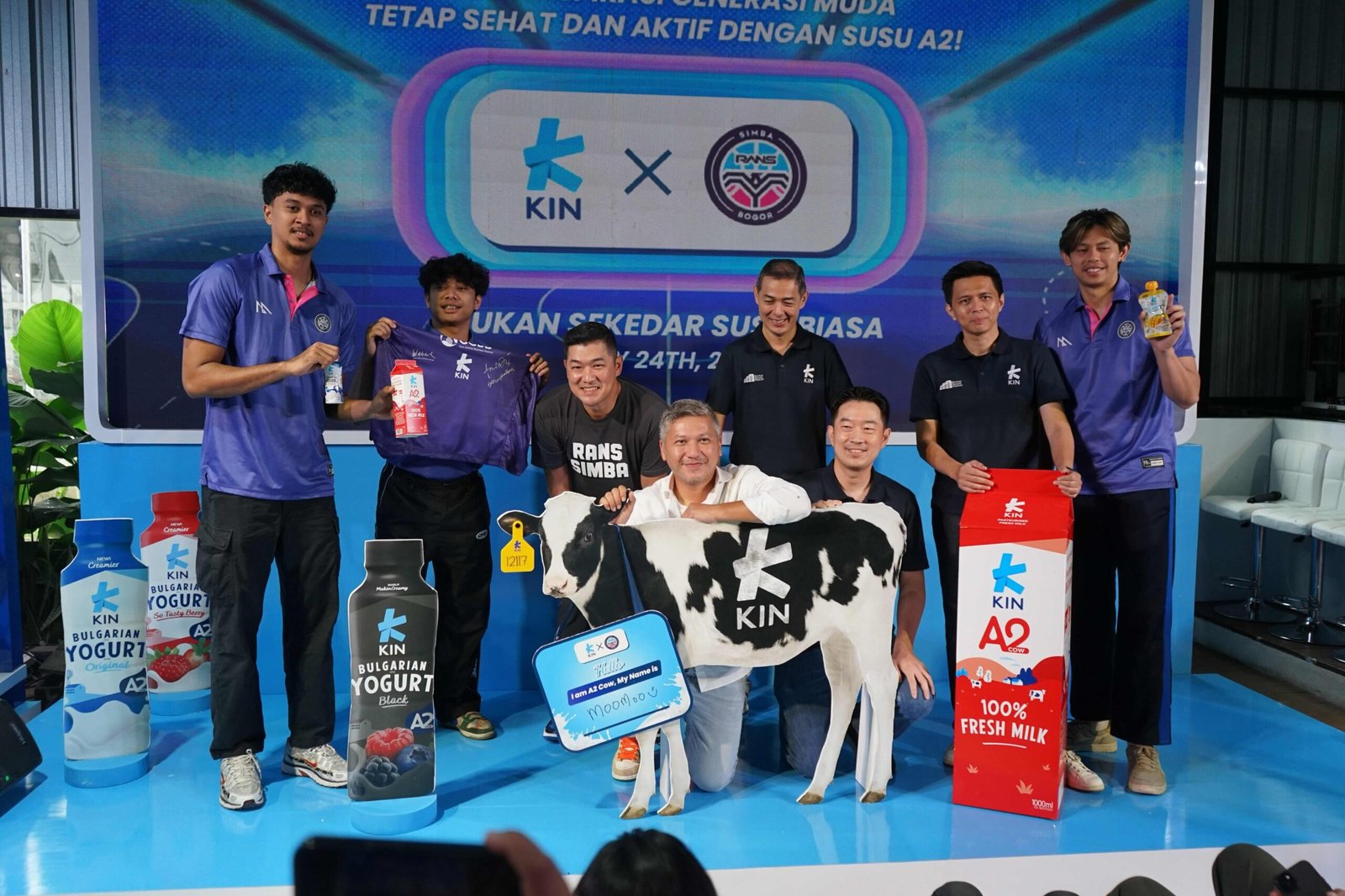 KIN Dairy dan RANS Simba Basketball ajak generasi muda hidup sehat dengan susu A2. Dukung gaya hidup aktif dan nutrisi berkualitas!