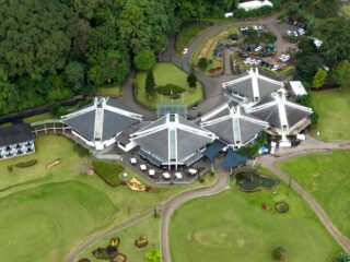 Handara Golf & Resort Bali Meraih Gelar Best Luxury Golf Resort Indonesia pada Luxury Lifestyle Awards 2025 (Sumber: Handara Golf & Resort Bali)