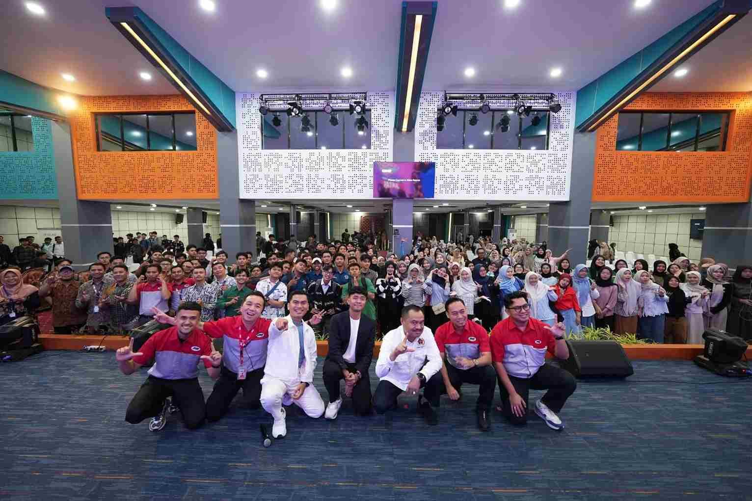 JNE adakan Creative Workshop "Inspirasi Tanpa Batas Vol. 1" di UMSU untuk tingkatkan kreativitas mahasiswa dalam JNE Content Competition 2025.