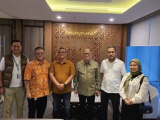 Jajaran Direksi & Komisaris Parto.id bersama Direksi PT Blue Bird Tbk (Sumber: PT Affan Technology Indonesia)