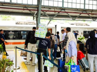 Long Weekend Waisak 2025 (Sumber : KAI Daop 1 Jakarta)