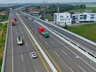 Pelindo Solusi Logistik Catatkan Pertumbuhan Layanan (Sumber : PT Pelindo Solusi Logistik)