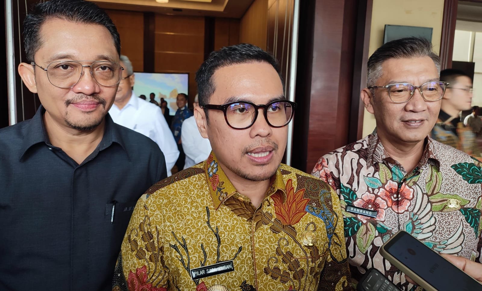 Proyek PSEL di Kota Tangsel akan olah 1.100 ton sampah/hari jadi listrik, mulai beroperasi dalam 3,7 tahun. Solusi ramah lingkungan.