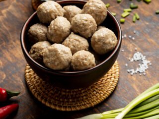 Peran Analisis Pangan dalam Menjamin Keamanan Bakso dari Bahan Berbahaya dan Mikroba