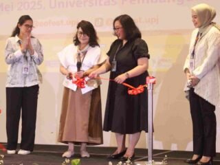 CoFest 2025: Universitas Pembangunan Jaya Rayakan Kreativitas dengan Meriah!
