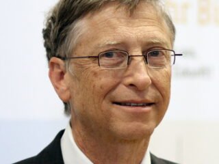 Tiga Pekerjaan yang Dinilai Aman dari Gempuran AI Menurut Bill Gates