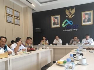 Atasi Dampak Macet Proyek Jembatan Aramco Merak, Polda Banten Terapkan Rekayasa Lalu Lintas