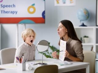 Dari Otak hingga Genetik: Faktor Internal yang Menyebabkan Speech Delay pada Anak