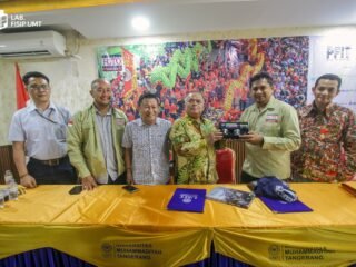 Rektor UMT Resmikan Seminar Jurnalistik PFI Tangerang Goes To Campus