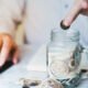 Pahami pentingnya passive income dan kenali 7 sumber penghasilan pasif yang bisa dijalankan tanpa modal besar dan cocok untuk pemula.
