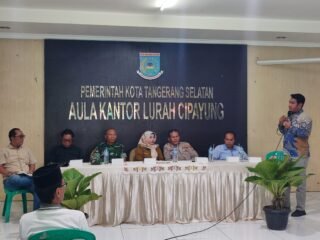 BYD klaim izin pembangunan showroom di Ciputat masih diproses sejak Juni. Manajemen janji akan segera sosialisasi ke warga terdampak.