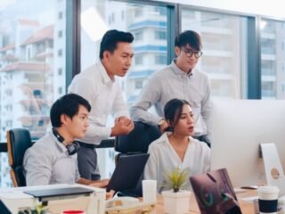 Tingkatkan efisiensi bisnis Anda dengan Software ERP Koneksi. Solusi digital untuk otomatisasi dan pengelolaan operasional yang efektif