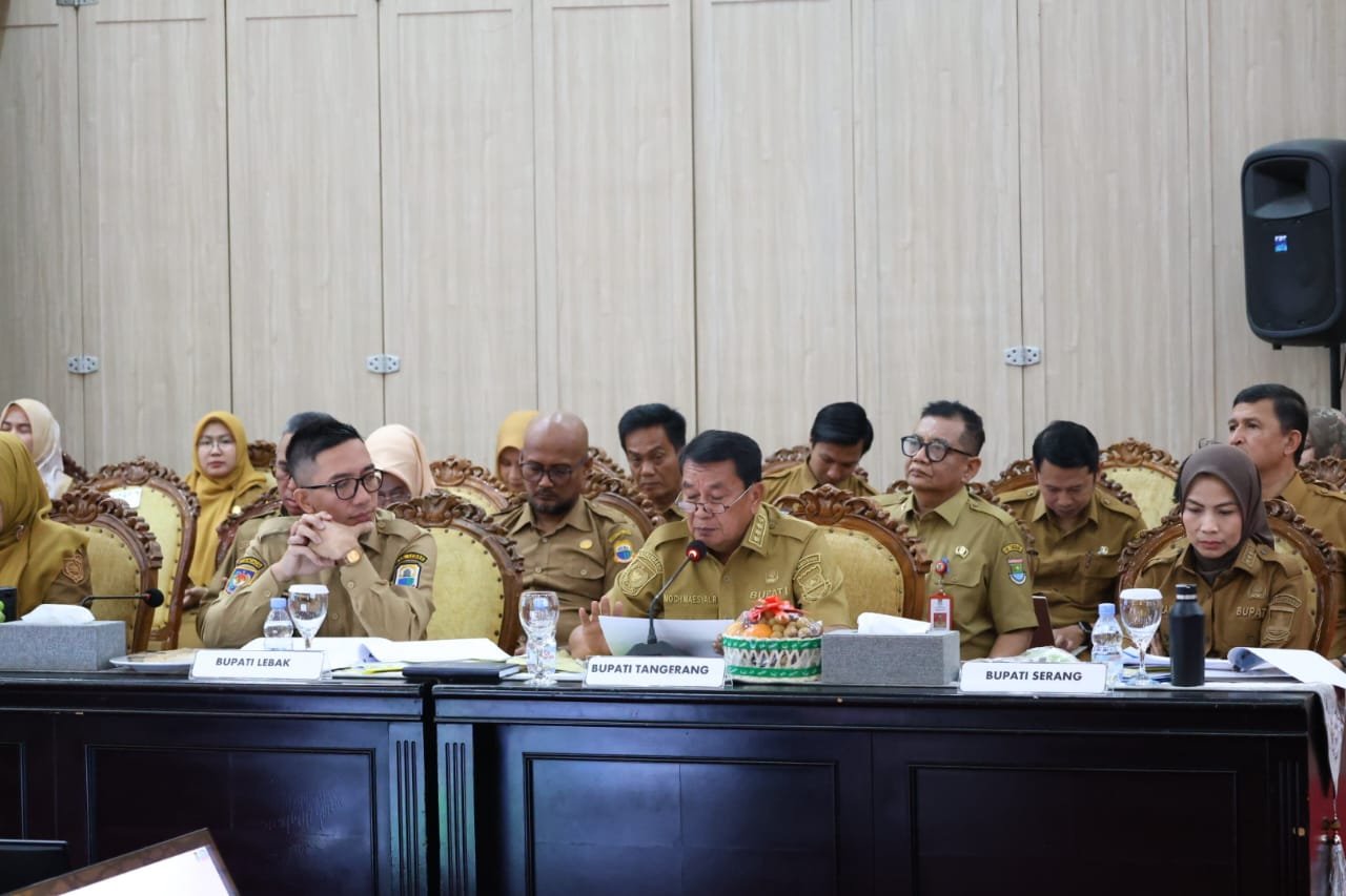 Bupati Tangerang ajukan enam usulan infrastruktur prioritas di Rakor PUPR Banten, fokus penanggulangan banjir dan proyek strategis.