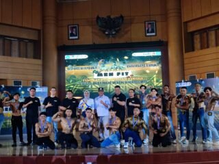 Universitas Terbuka gelar UT Men’s Fitness 2025, ajang kebugaran perdana di kampus jarak jauh untuk dorong gaya hidup sehat mahasiswa.