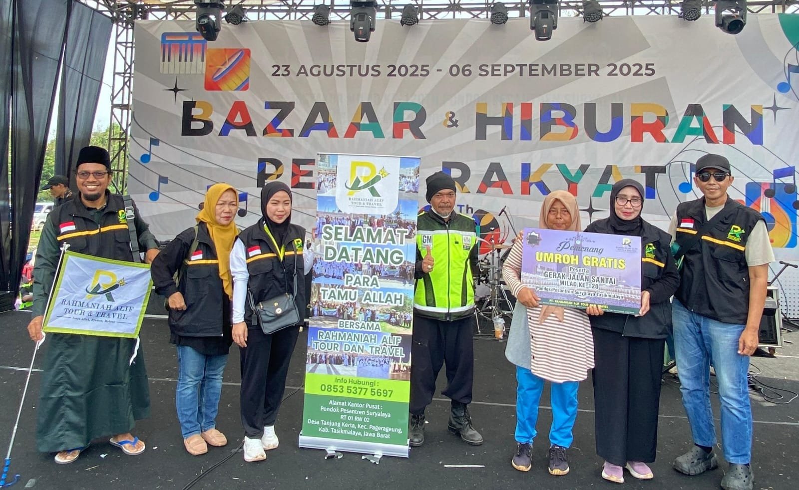 Ribuan peserta ikuti Jalan Santai dan Pawai Natura dalam rangka Milad ke-120 Ponpes Suryalaya Tasikmalaya, penuh antusias.