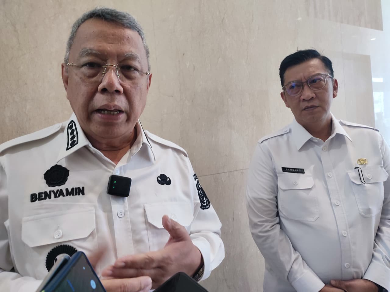 Pemkot Tangsel catat 241 kasus kekerasan 2025. Benyamin aktifkan hotline 112 dan umumkan pelaku inkrah untuk efek jera.