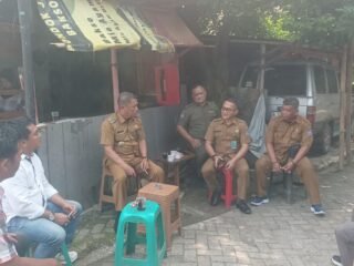 Jalan rusak di perbatasan Tangsel-Tangerang viral. Pemkot Tangsel jelaskan status aset jalan yang ternyata milik pengembang.