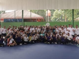 Turnamen Tenis Kapolda Banten Cup 2025 di Serang meriahkan HUT RI ke-80, diikuti 180 atlet dari 20 tim berbagai daerah.
