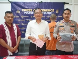 Polresta Tangerang tangkap pria di Pasar Kemis dengan sabu 22,77 gram siap edar. Tersangka dijerat UU Narkotika.