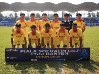 Persikota Tangerang melaju ke final Piala Soeratin U-17 usai kalahkan Duta FC 3-1 lewat hattrick Rifqi Zulianur di Stadion Benteng Reborn.