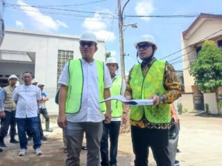 Pemkot Tangsel tata infrastruktur Arya Graha dengan betonisasi jalan, drainase baru, dan revitalisasi kawasan untuk atasi banjir.