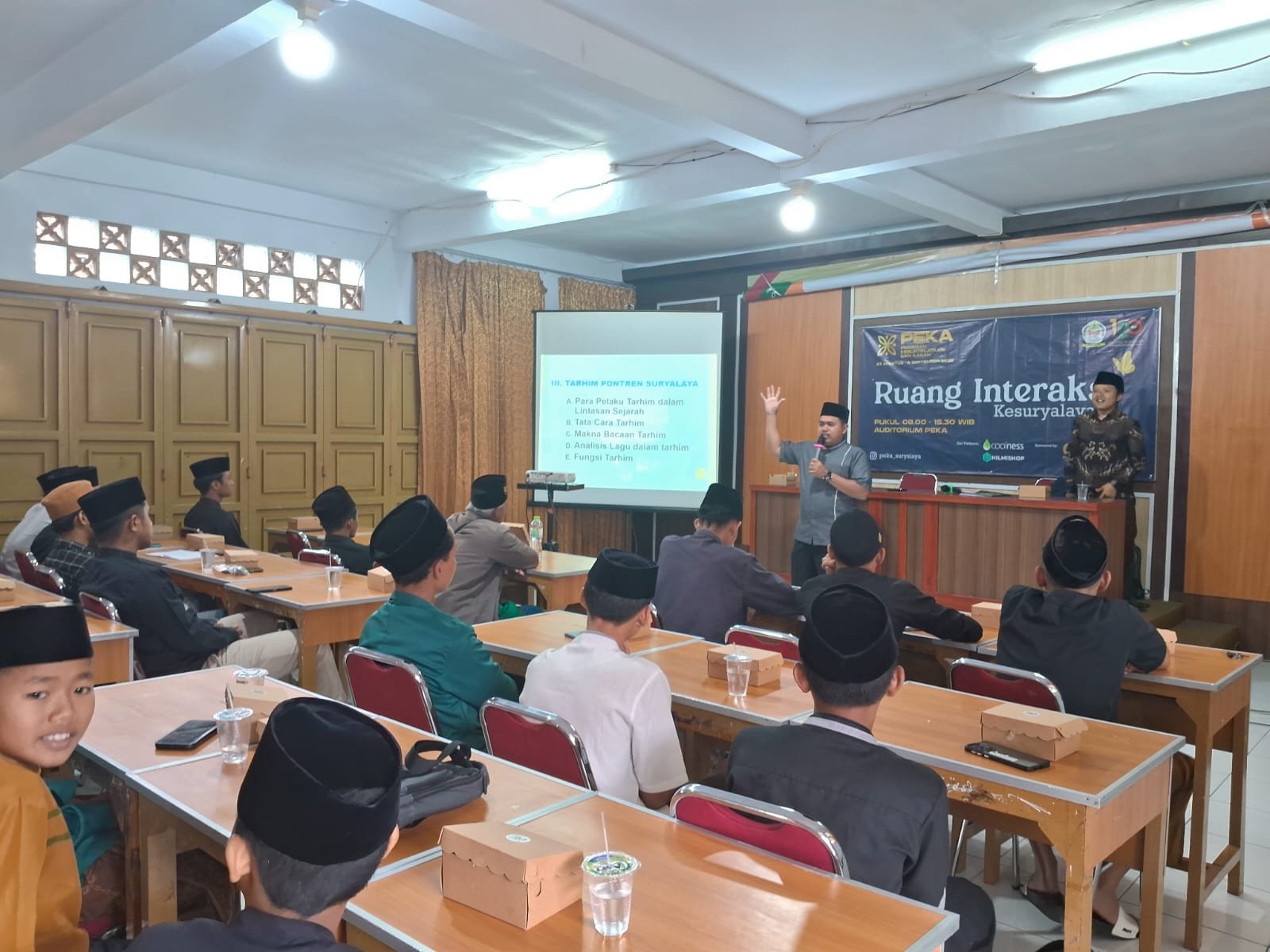 Pelatihan tarhim khas Suryalaya di Milad ke-120 jadi upaya melestarikan tradisi Islami sekaligus memperkuat syiar pesantren.