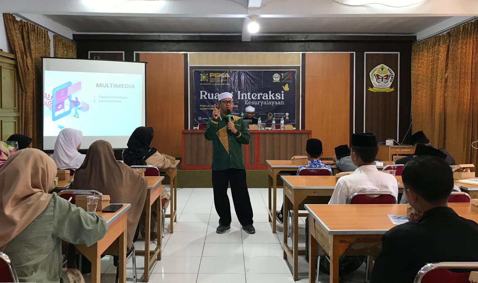 Metode HATAM mempermudah hafalan Al-Qur’an cepat, efektif, dan menyenangkan dengan irama, multimedia, dan pengulangan.