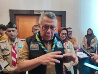Wali Kota Tangsel Benyamin Davnie hormati hak demo warga, ingatkan jaga ketertiban, hindari hoaks, dan tidak rusak fasilitas umum.