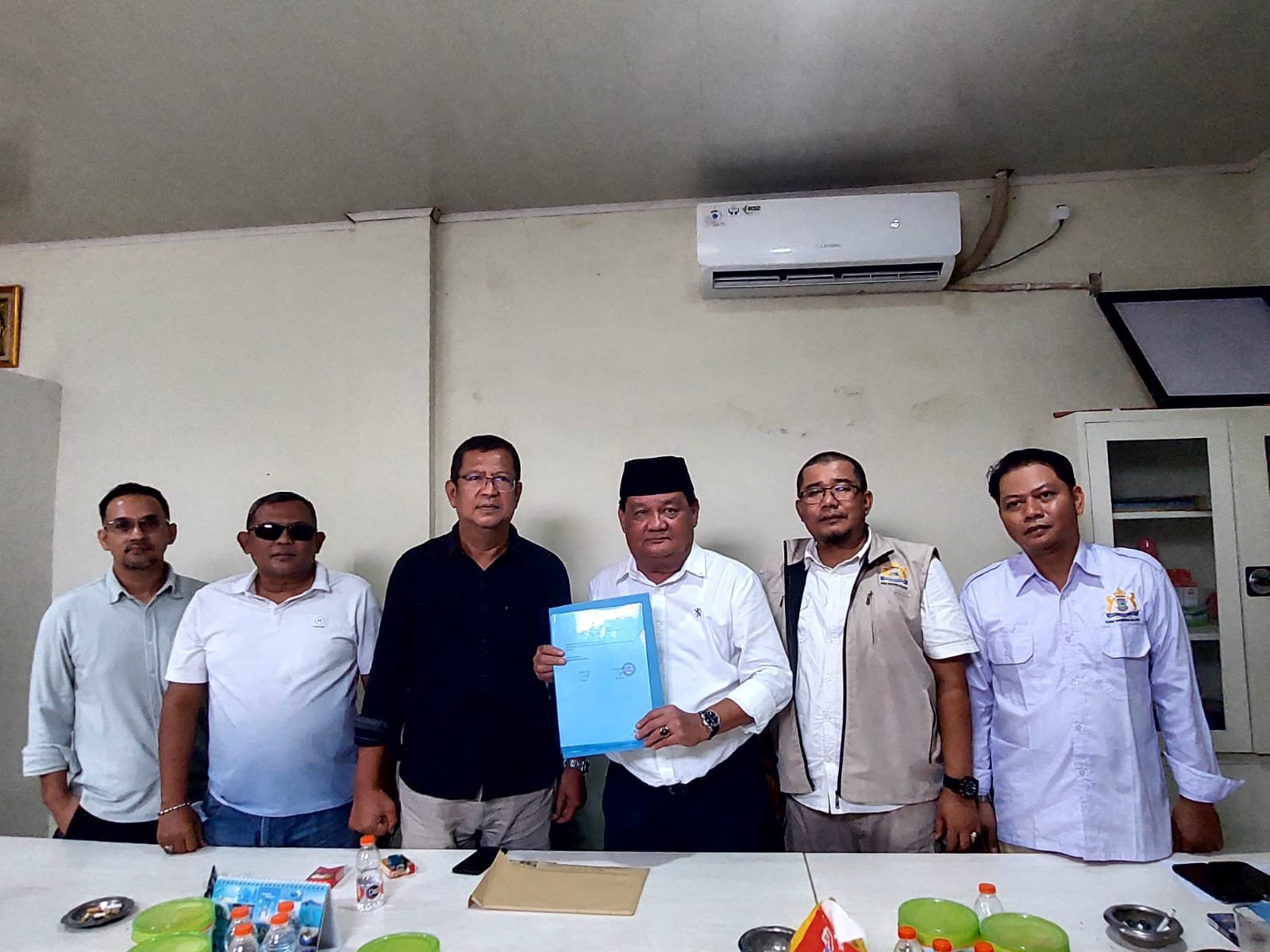 Arnovi resmi daftar bakal calon ketua Kadin Tangsel. Muskot 2025 diharapkan jadi momentum sinergi pengusaha dan Pemkot.