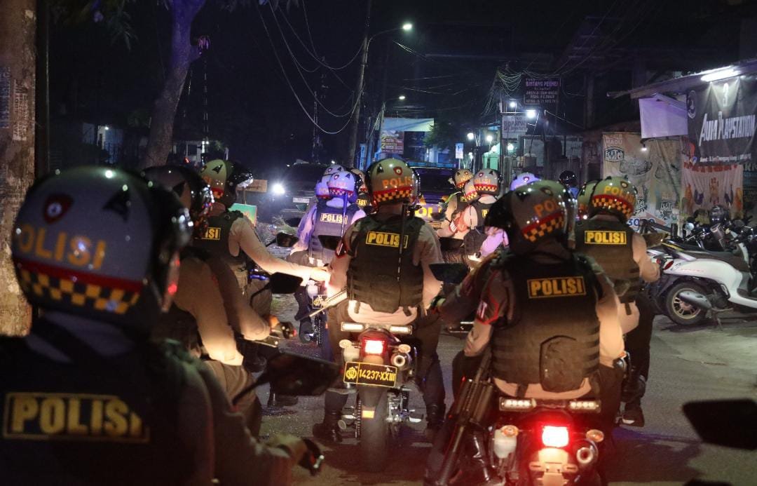 Polda Banten gelar patroli skala besar untuk tekan kriminalitas, hadirkan rasa aman, dan dorong partisipasi masyarakat dalam keamanan.