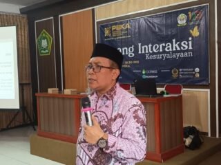 Talkshow PEKA Milad ke-120 Suryalaya hadirkan Prof. Mubiar bahas peran guru, deep learning, dan pendidikan berkarakter.