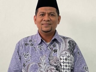 Hari Santri Nasional 2025 jadi momentum meneguhkan peran santri sebagai kekuatan moral dan intelektual bangsa.