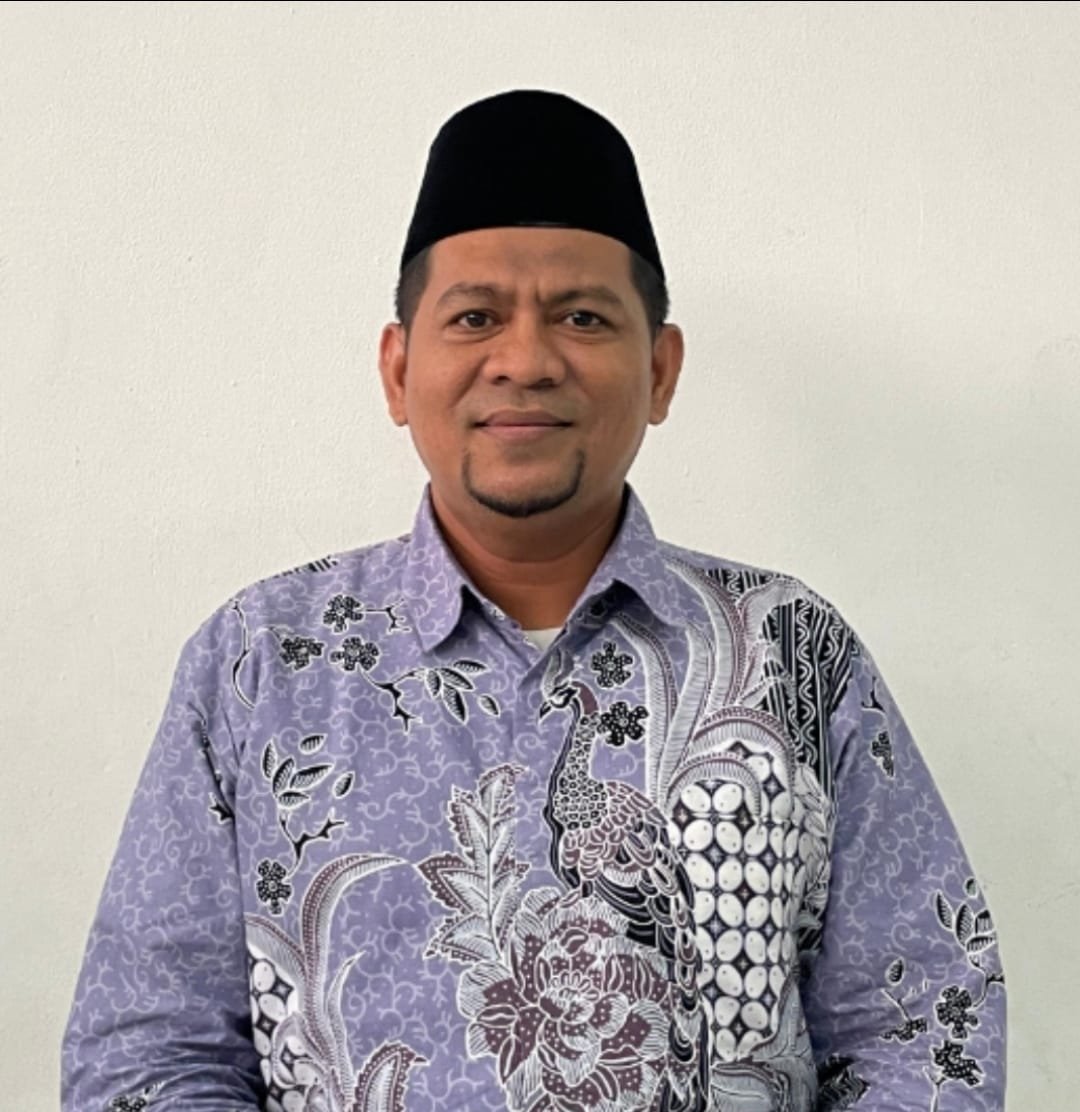 Hari Santri Nasional 2025 jadi momentum meneguhkan peran santri sebagai kekuatan moral dan intelektual bangsa.