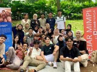 Kolaborasi KSP dan KMT hadirkan Community Gathering 2025 di Tebet Eco Park, wadah kreatif dan edukatif bagi generasi muda.