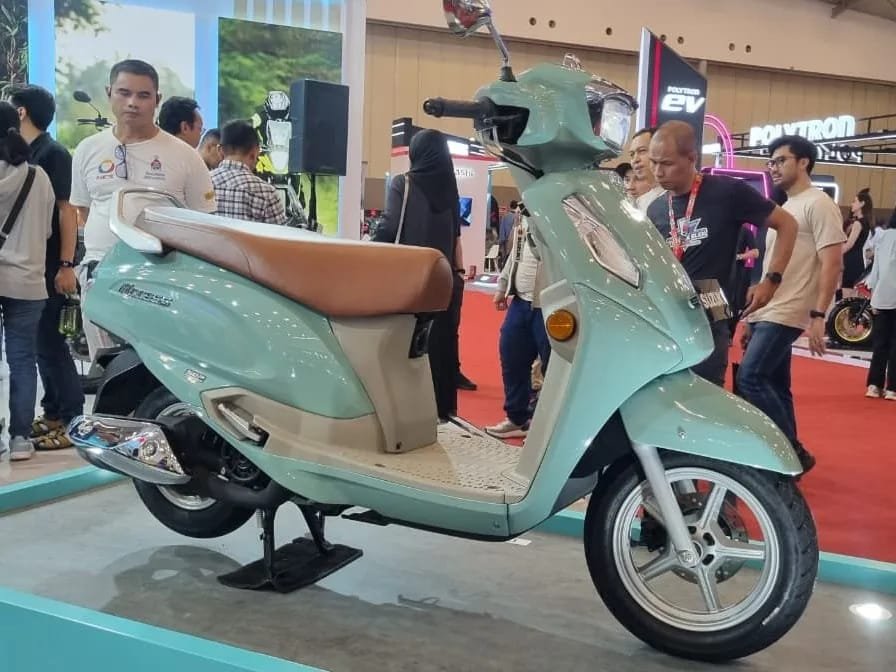 Suzuki Access 125, motor matic elegan dengan desain retro-modern, performa efisien, dan fitur lengkap untuk gaya hidup dinamis.