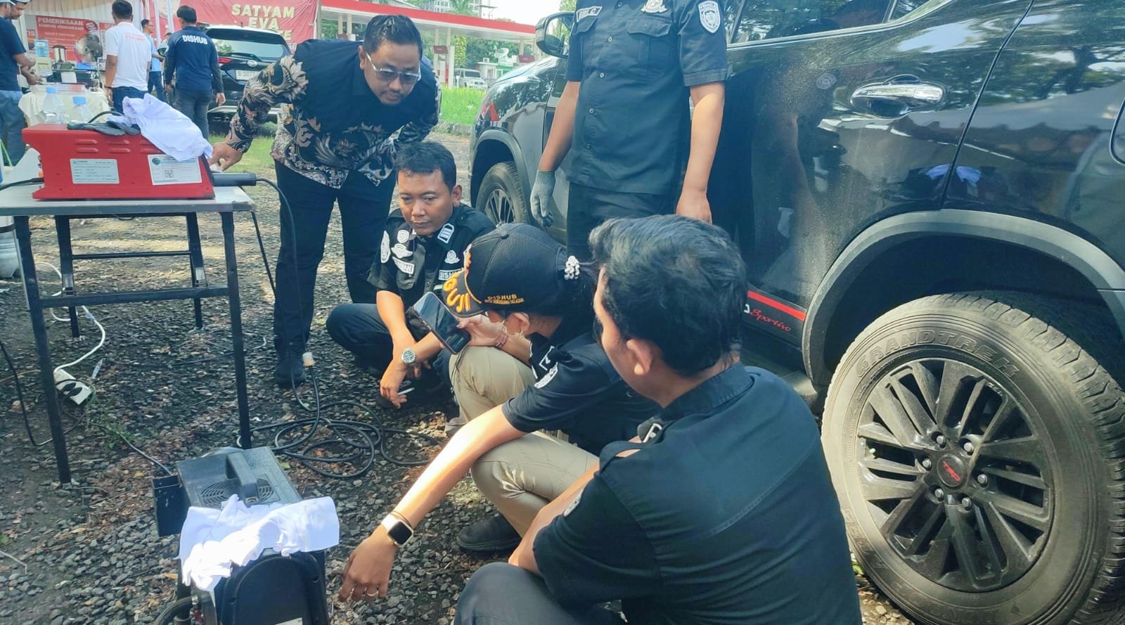 Dishub Tangsel dan MPM Rent gelar uji emisi gratis di BSD, dorong kesadaran masyarakat menjaga udara bersih dan ramah lingkungan.