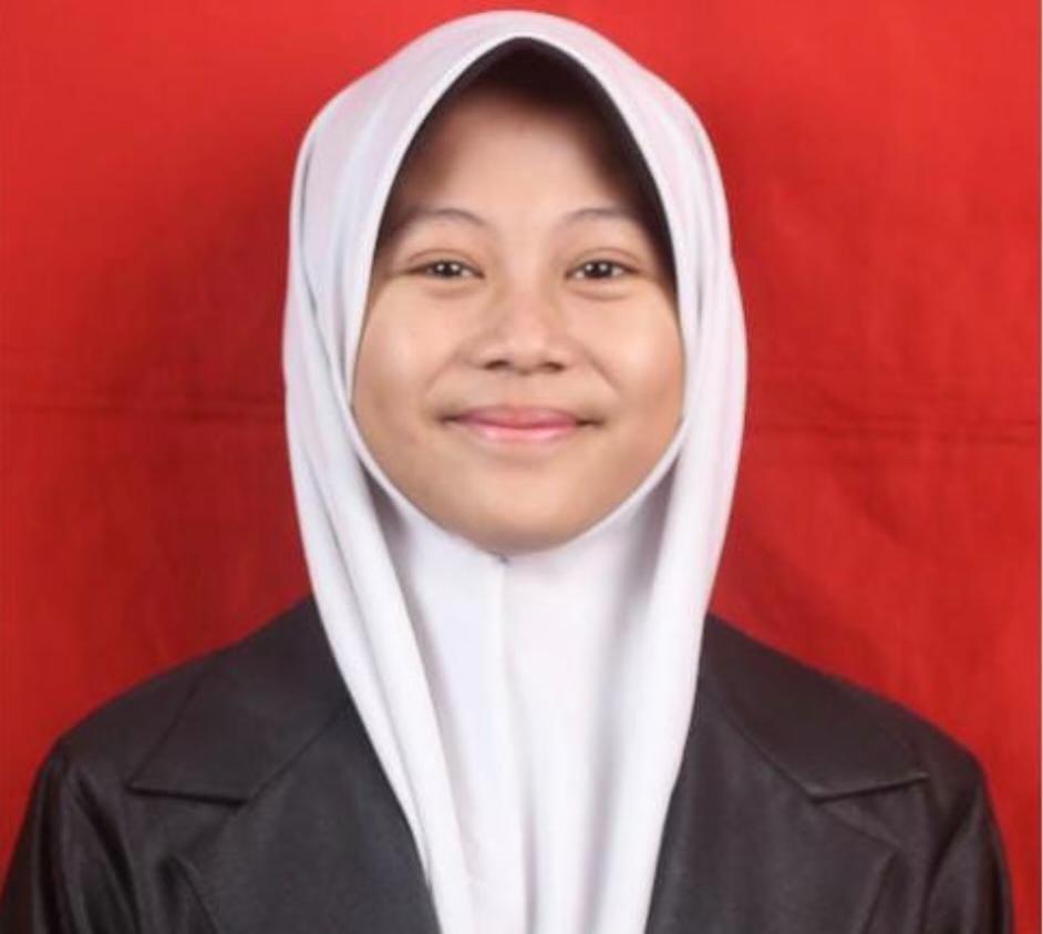 Demo besar-besaran tunjukkan rakyat, khususnya Gen Z, muak pada DPR yang lebih sibuk fasilitas mewah ketimbang kerja untuk rakyat.