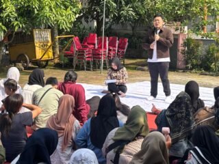 Abraham Garuda Laksono dorong pelatihan dan pemberdayaan keluarga muda Tangerang guna cegah stunting dan tingkatkan ekonomi.