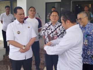 Wujudkan Kota Serang Menyala Hingga Pelosok, Wali Kota Budi Rustandi: Pekerjaan PJU Akan Dikerjakan di Kecamatan Libatkan Masyarakat