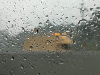 BMKG Imbau Warga Banten Waspadai Angin Kencang dan Cuaca Ekstrem 12–16 November 2025