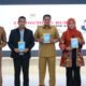 Bupati Tangerang luncurkan buku “Catatan Pinggir Pesan untuk Ayah”, dorong literasi dan peran ayah di keluarga & masyarakat.